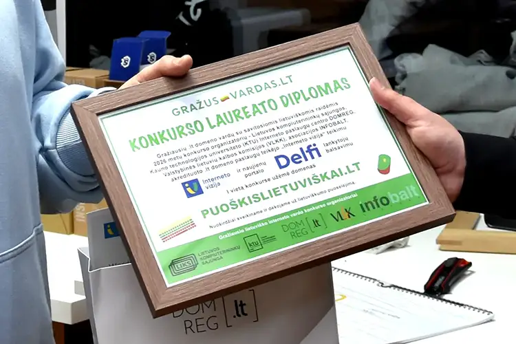 Graziausio_IDN_diplomas_Puoskislietuviskai