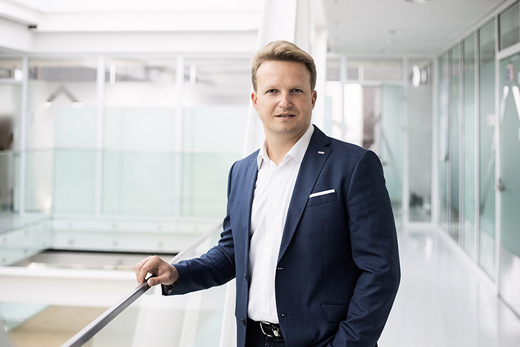 Tomas Mackus, DOMREG Tomas Mackus, DOMREG