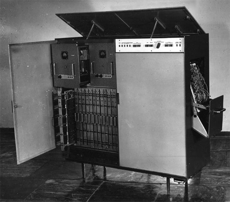 Pirmasis lietuviškas kompiuteris „Rūta“, skaičiavimo blokas